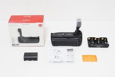 Canon BG-E7 Battery Grip for