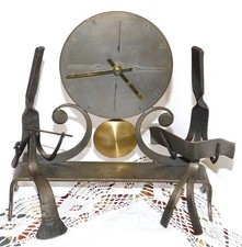 ANCIENNE HORLOGE PENDULE DESIGN ART POPULAIRE FER FORGÉ HOMME FEMME 60's 70's