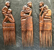 PEIGNE EN BOIS - SUJET