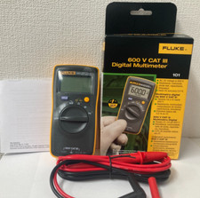 Multimètre numérique FLUKE 101 600V CAT III/AC,DC Volt, Ohm