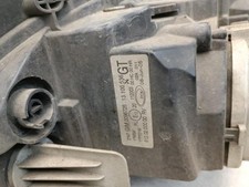 Optique avant principal droit