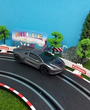 Voiture pour circuit Carrera