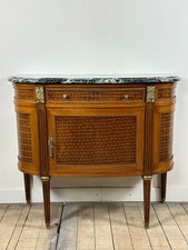 Commode demi lune de style