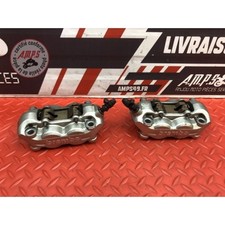 Paire d'étrier de frein avant