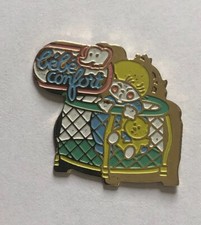 Réf 13 - Pin's bébé confort