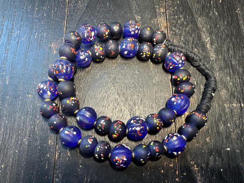 Collier perles africaines - de,