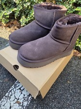 Bottine Ugg Chocolat Neuve  39