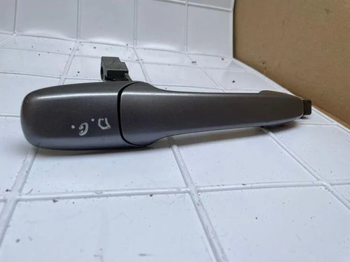 Mazda 121 poignée - mazda, da