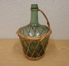 Bouteille De Vin Viresa Années 70 En Panier En Osier Espagne Vintage Années 70