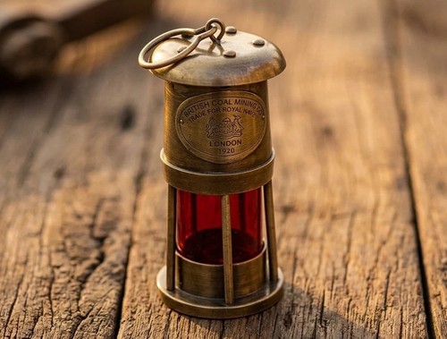 Ancienne lampe mineur en - lampe, de