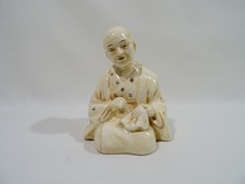 ANTIQUE FAIENCE FIGURINE CHARACTER EMBROIDER SEAMSTRESS JAPAN ASIAN