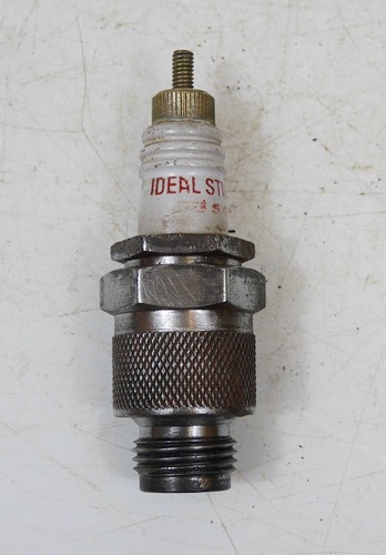 Ancienne bougie automobile - bougie,