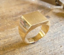 Chevalière or massive