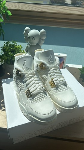 Air jordan metallic gold - 4,