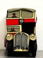 BUS en TOLE WELLS BRIMTOY