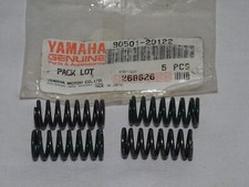 YAMAHA 90501-20122 4 ressorts