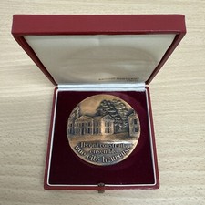 Médaille Ils Ont Construit Ensemble Une Cité Heureuse Ormesson Sur Marne