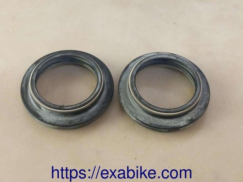 Cache poussieres fourche - cache,