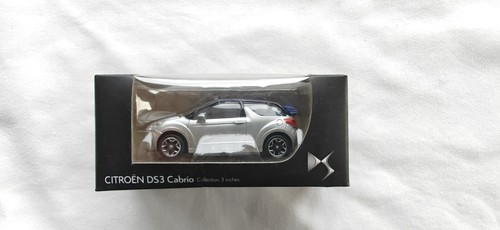 Voiture miniature de - voiture,