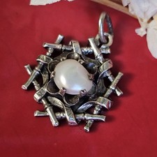 Pendentif Ancien Asiatique