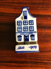 Small Ceramic White & Blue