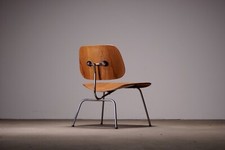 Evans ‘LCM’ Oak Lounge