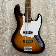 Guitare basse électrique