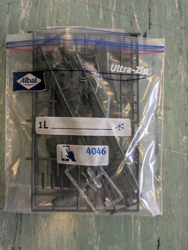 Revell 04182 p 51b - -,