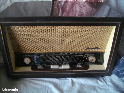 Poste radio ancien marque - radio,