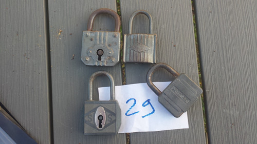 Anciens cadenas en alu - 4,