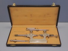 - ANCIEN COFFRET TOUR à