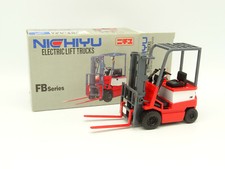 1/25 TP BTP - Forklift Chariot Elevateur Nichiyu Electric FB Series