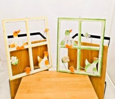 Lot de deux cadre bois déco ajouré canards ,fleurs et papillon vert et jaune