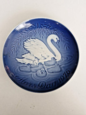 Assiette en porcelaine royal