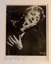 Photographie avec dédicace