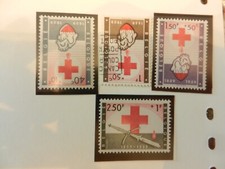 lot de 4 timbres belges croix