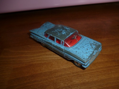 Corgi toys chevrolet impala - toys,