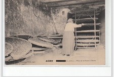 AGEN - Plum Oven - Very Good Condition