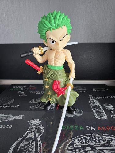 Figurine roronoa zoro one - zoro,