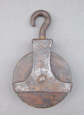 Petite poulie en fer avec une