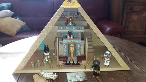 Grande pyramide - 🎀,