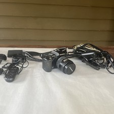 Olympus E-500 8.0MP Digital SLR Camera w/ 14-45mm Zuiko Lens Many Extras