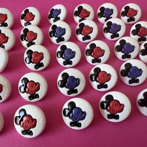 Lot boutons vintage walt - de,