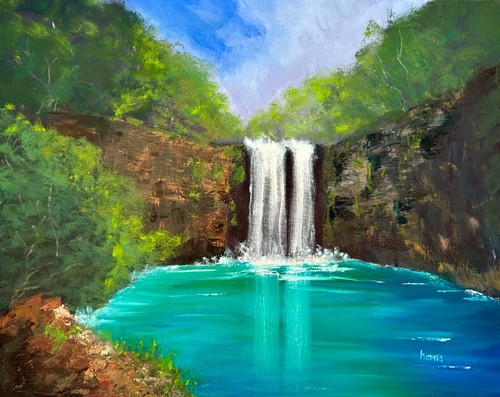 Grande cascade tombant des