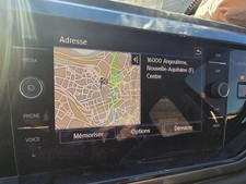 Ecran GPS VOLKSWAGEN POLO 6