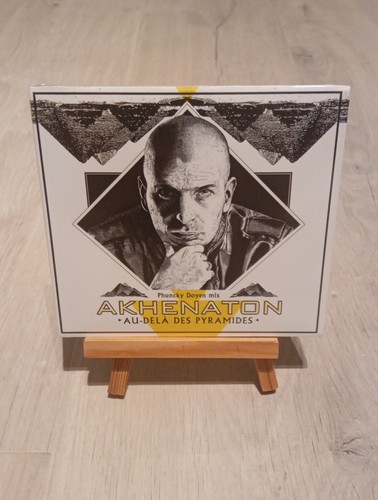 Akhenaton dela des - dela,