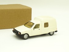 Automany resin 1/43 - Citroen C15 glazed