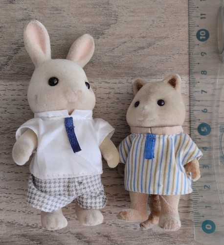 Lot figurines sylvanian - lot, 2