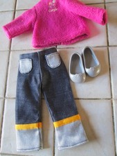 tenue d'origine pour poupée