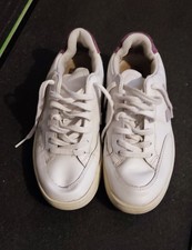 Paire de baskets Veja en cuir